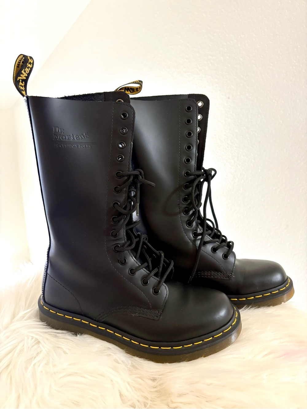 NWOT 8 VINTAGE 2006 Dr. Martens 1914W Black Leather 14-Eye Tall Boots OOAK RARE